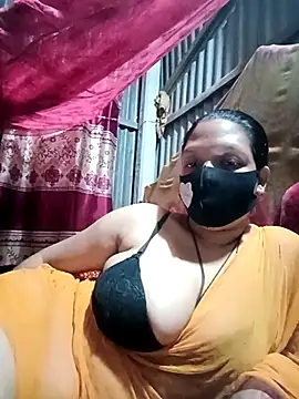 Snapshot of Depte- chatting on 04-18-26, 01:20 Depte- online show from 04-18-26, 01:20
