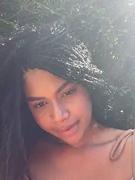 nayah   online show from 01-18-25, 06:32