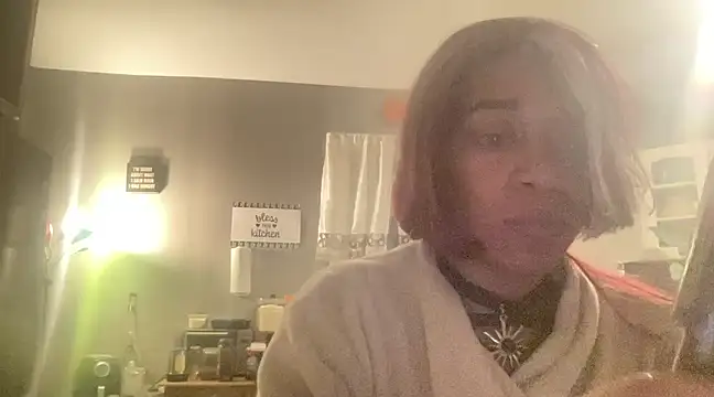 MommyConfident online show from 02-03-25, 04:14