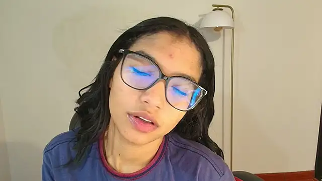 Snapshot of samy_jonnes_ chatting on 10-21-25, 12:44 samy jonnes online show from 10-21-25, 12:44