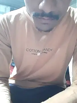 Snapshot of Burhade-- chatting on 12-29-24, 07:32 Burhade-- online show from 12-29-24, 07:32