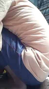 Snapshot of Burhade-- chatting on 01-01-25, 12:53 Burhade-- online show from 01-01-25, 12:53