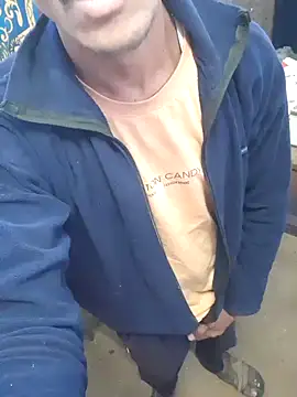 Snapshot of Burhade-- chatting on 01-12-25, 01:42 Burhade-- online show from 01-12-25, 01:42