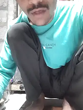 Snapshot of Burhade-- chatting on 10-19-25, 08:53 Burhade-- online show from 10-19-25, 08:53