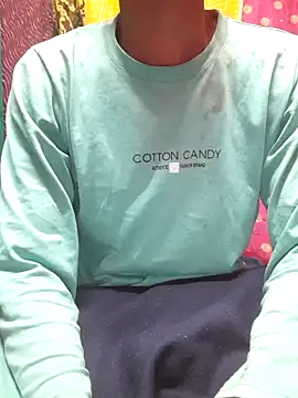 Snapshot of Burhade-- chatting on 11-18-25, 10:36 Burhade-- online show from 11-18-25, 10:36