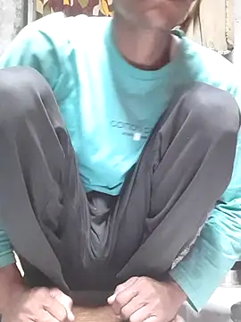 Snapshot of Burhade-- chatting on 11-22-25, 10:53 Burhade-- online show from 11-22-25, 10:53