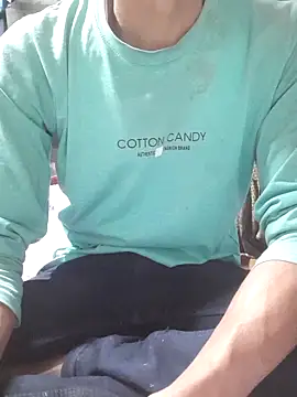 Snapshot of Burhade-- chatting on 12-14-25, 03:39 Burhade-- online show from 12-14-25, 03:39