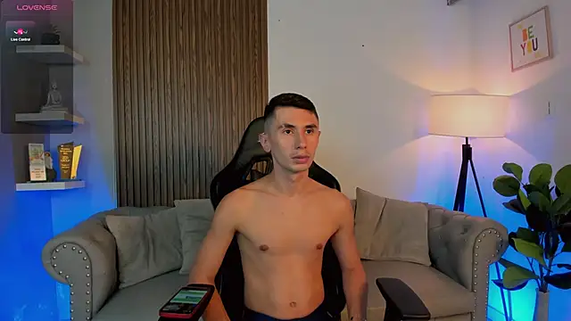 Jotastevensxx online show from 09-22-25, 07:49