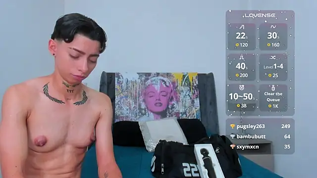 Snapshot of AmberAdams_ chatting on 12-13-24, 01:15 AmberAdams online show from 12-13-24, 01:15