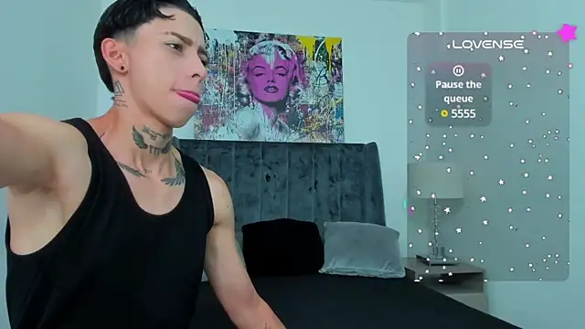 Snapshot of AmberAdams_ chatting on 01-31-25, 12:40 AmberAdams online show from 01-31-25, 12:40