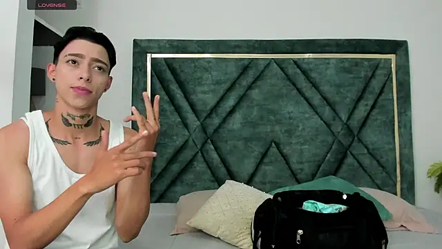 Snapshot of AmberAdams_ chatting on 02-03-25, 01:19 AmberAdams online show from 02-03-25, 01:19