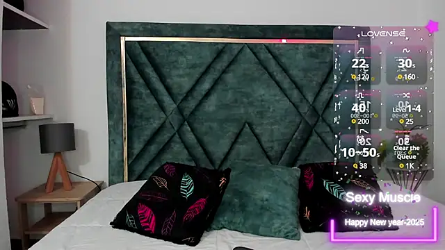 Snapshot of AmberAdams_ chatting on 02-08-25, 01:44 AmberAdams online show from 02-08-25, 01:44