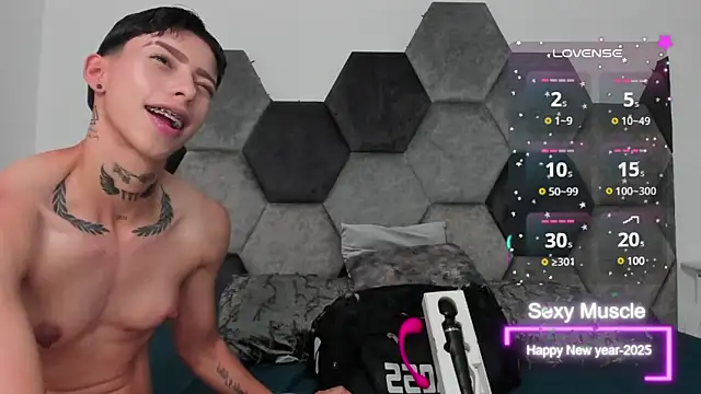 Snapshot of AmberAdams_ chatting on 02-10-25, 04:58 AmberAdams online show from 02-10-25, 04:58