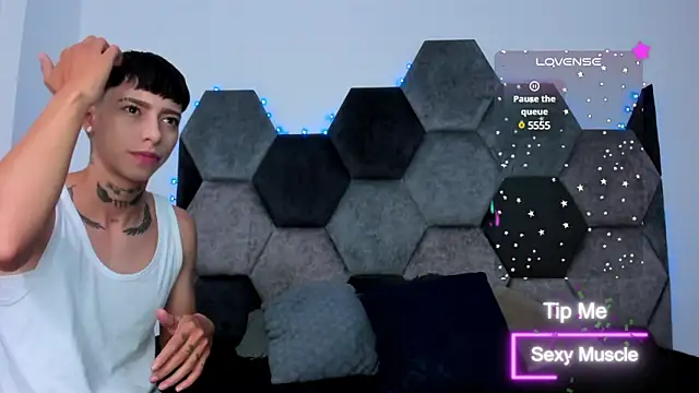 Snapshot of AmberAdams_ chatting on 03-14-25, 02:30 AmberAdams online show from 03-14-25, 02:30