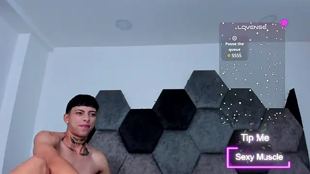 Snapshot of AmberAdams_ chatting on 03-16-25, 02:33 AmberAdams online show from 03-16-25, 02:33