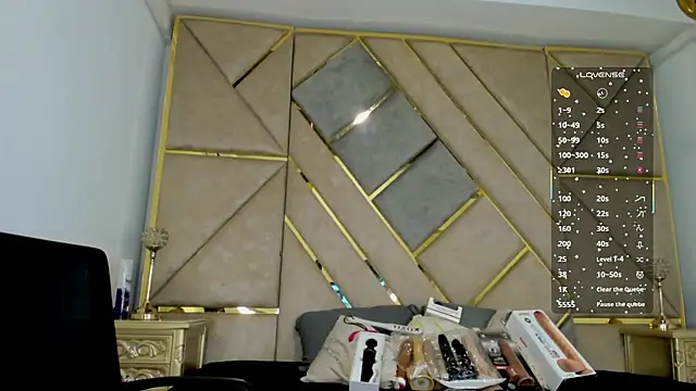 Snapshot of AmberAdams_ chatting on 09-09-25, 12:59 AmberAdams online show from 09-09-25, 12:59