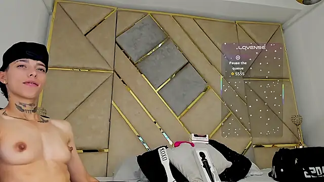 Snapshot of AmberAdams_ chatting on 09-12-25, 03:12 AmberAdams online show from 09-12-25, 03:12