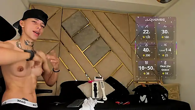 Snapshot of AmberAdams_ chatting on 09-21-25, 04:52 AmberAdams online show from 09-21-25, 04:52