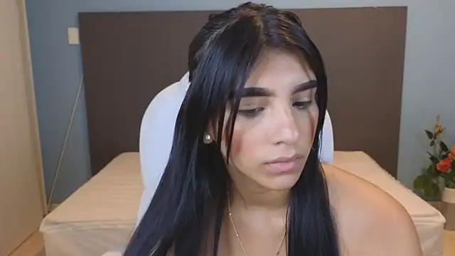 Snapshot of maiaa_ruiz chatting on 12-15-24, 01:22 maiaa ruiz online show from 12-15-24, 01:22