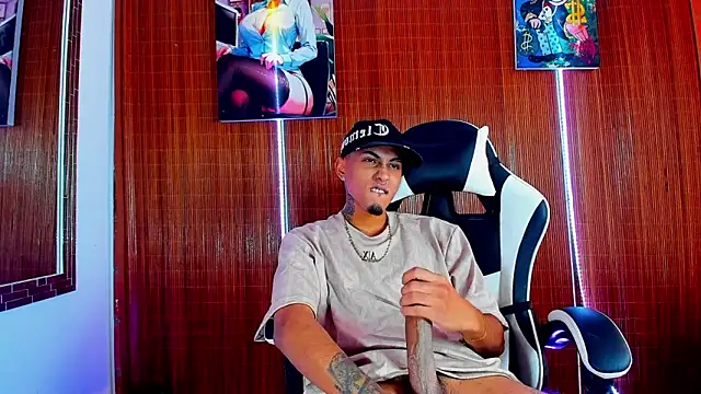 Liam lee online show from 02-17-26, 03:19