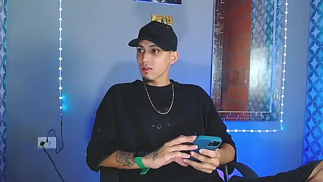 Liam lee online show from 06-02-26, 11:07