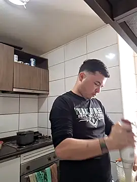 Snapshot of Victorjose3030 chatting on 10-16-25, 01:45 Victorjose3030 online show from 10-16-25, 01:45