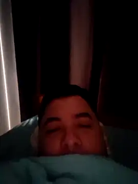 Snapshot of Victorjose3030 chatting on 10-27-25, 10:30 Victorjose3030 online show from 10-27-25, 10:30