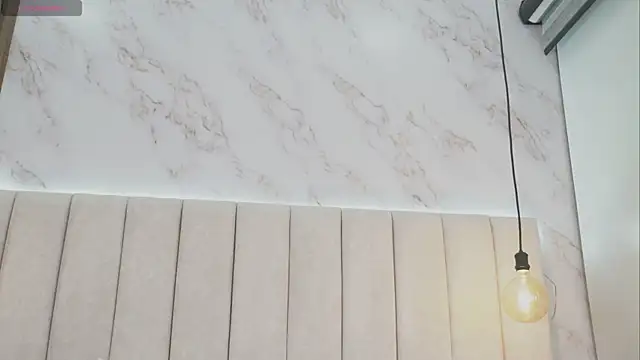 Snapshot of Annyy_Rosse chatting on 12-03-25, 06:10 Annyy Rosse online show from 12-03-25, 06:10