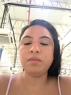 Snapshot of Francesca_ferrari chatting on 12-15-24, 04:26 Francesca ferrari online show from 12-15-24, 04:26