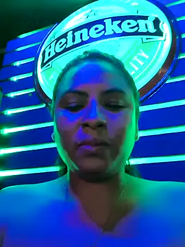 Snapshot of Francesca_ferrari chatting on 01-12-25, 03:28 Francesca ferrari online show from 01-12-25, 03:28