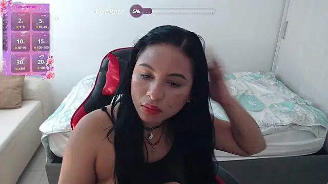 Snapshot of Francesca_ferrari chatting on 09-29-25, 02:11 Francesca ferrari online show from 09-29-25, 02:11