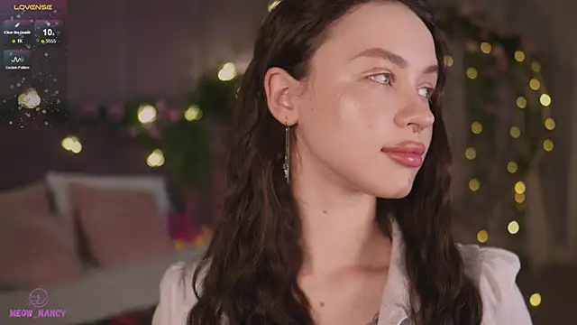 Meow Nancy online show from 01-19-25, 05:26