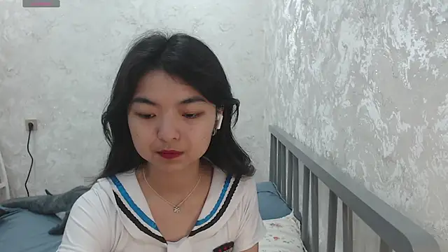 Snapshot of Shy_Kira chatting on 07-07-26, 08:40 Shy Kira online show from 07-07-26, 08:40