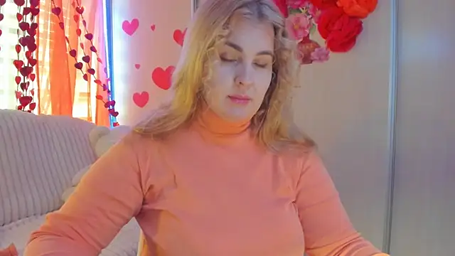 CoraSwon online show from 02-22-25, 09:56