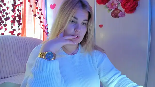 CoraSwon online show from 02-26-25, 10:47