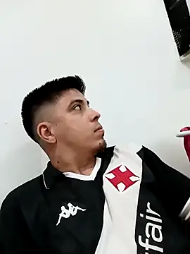 Fiel77 online show from 12-18-25, 09:43