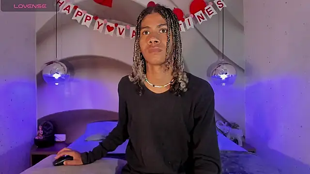 Maxim-Walker online show from 02-20-25, 02:51