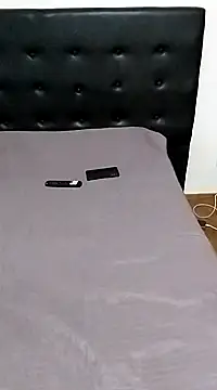 littlebrunett online show from 02-06-25, 10:04