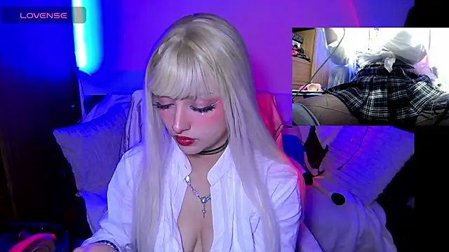 HollyDominic online show from 11-06-25, 08:32