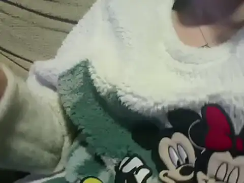 Snapshot of ForeversweetXX chatting on 12-18-24, 10:57 ForeversweetXX online show from 12-18-24, 10:57