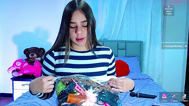 Snapshot of astrid-omega chatting on 01-03-25, 12:33 astrid-omega online show from 01-03-25, 12:33