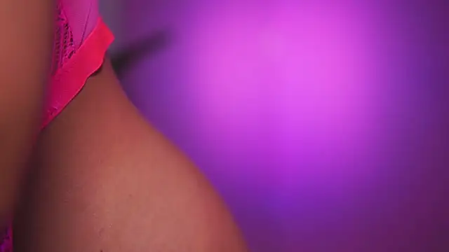 NatyDesiree online show from 03-12-25, 08:08