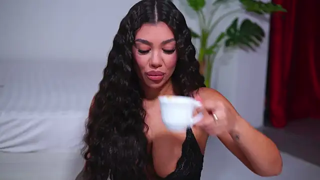 NatyDesiree online show from 10-03-25, 09:06