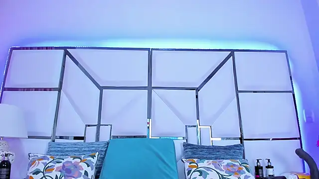 RileySweett online show from 02-05-25, 11:44