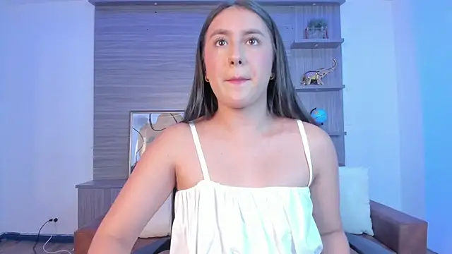 paulina sweett  online show from 03-15-25, 12:56