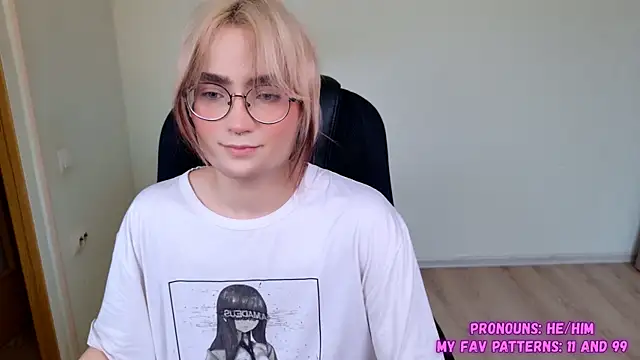 CuteYukiKun online show from 09-29-25, 07:57