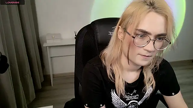 CuteYukiKun online show from 03-13-26, 06:14