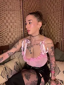 Chachou000 online show from 02-20-25, 06:57