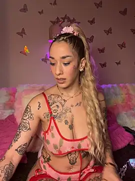 Chachou000 online show from 09-14-25, 07:35