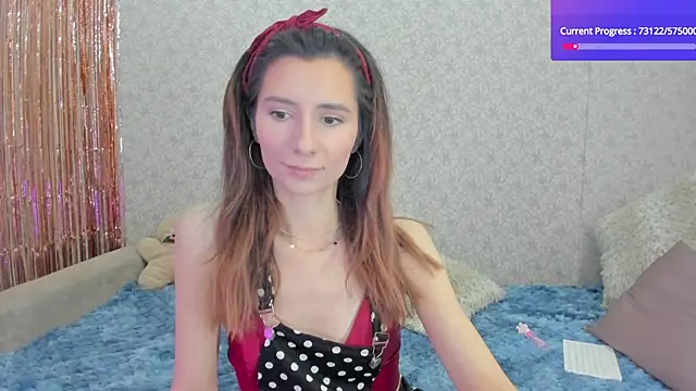 Snapshot of crystalnut chatting on 01-27-25, 01:09 crystalnut online show from 01-27-25, 01:09